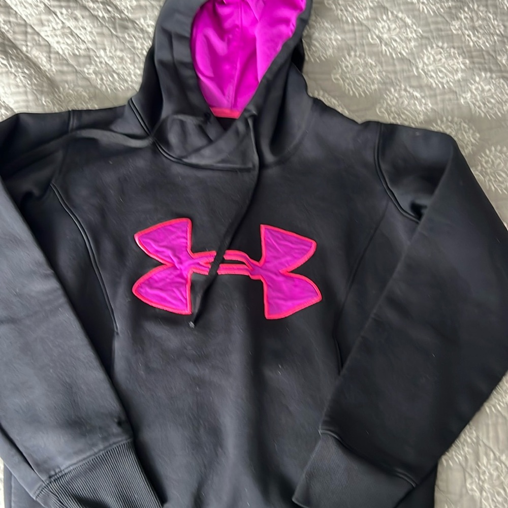 Girl’s Under Armour hoodie